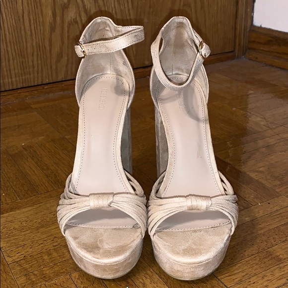 F21 5" Beige Faux Suede Heels - Picture 4 of 4